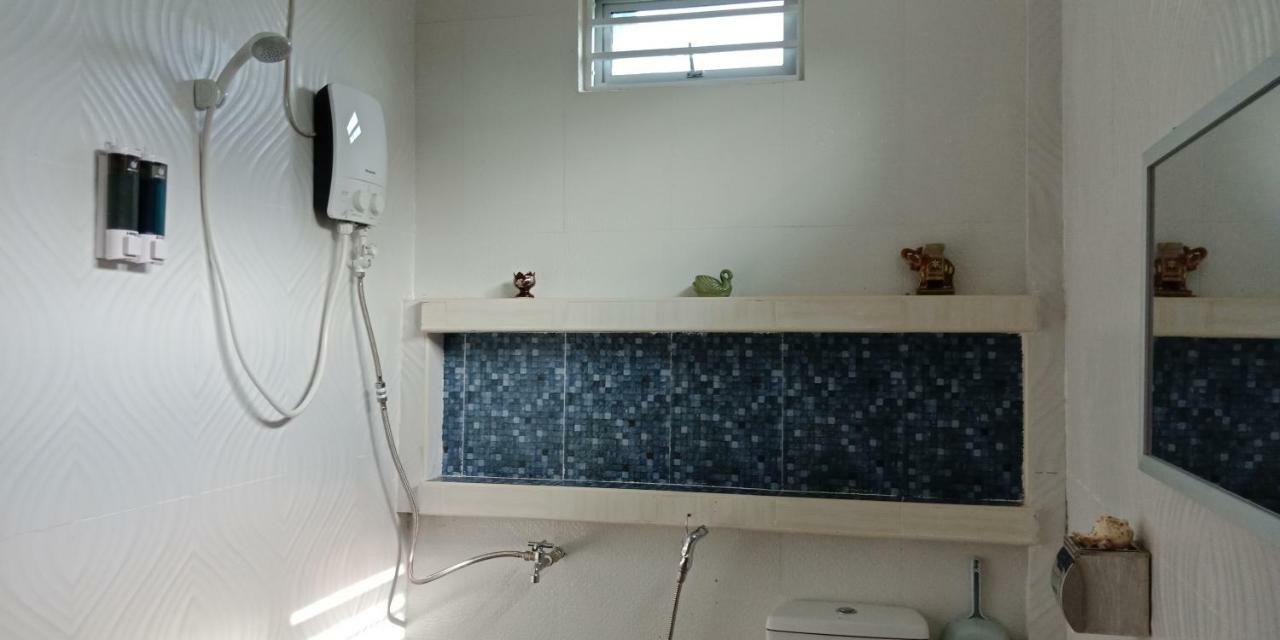 Jazepuri - Jaze 3 Hotel กูชิง ภายนอก รูปภาพ